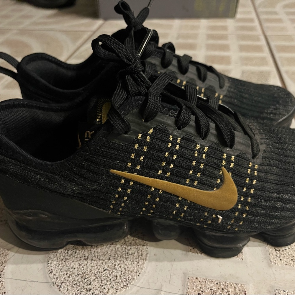 Youth nike air vapor max flyknit 3